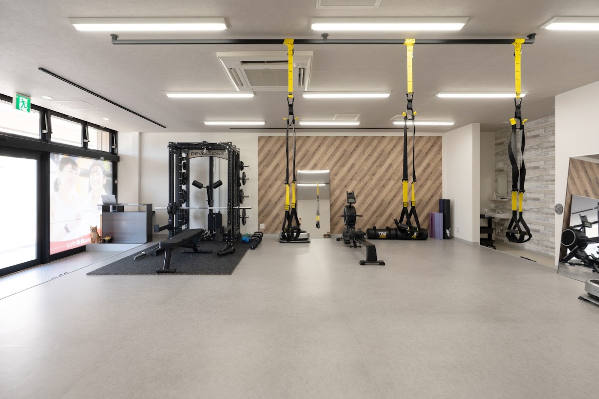 運動初心者特化型ジム PRA GYM