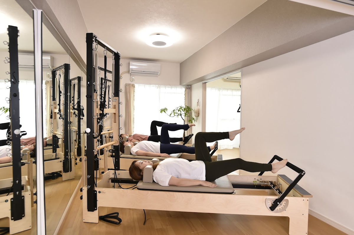 pilates studio M +