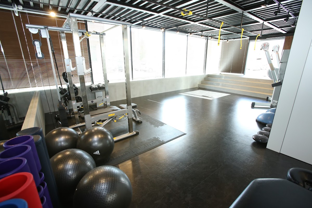 AXIS TRANING STUDIO 平和店